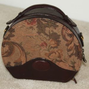 Small vintage handbag